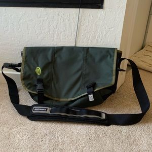 Timbuk2 18” Messenger Bag with Laptop Sleeve